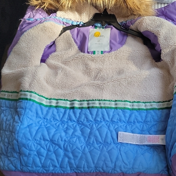 Boden Girls Longline Padded Jacket In Purple with Removable Faux Fur Trim Hood - Picture 7 of 11